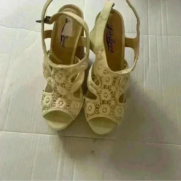 Lucky Brand Women’s Cork Wedge Heels Size 7 - Picture 1 of 5